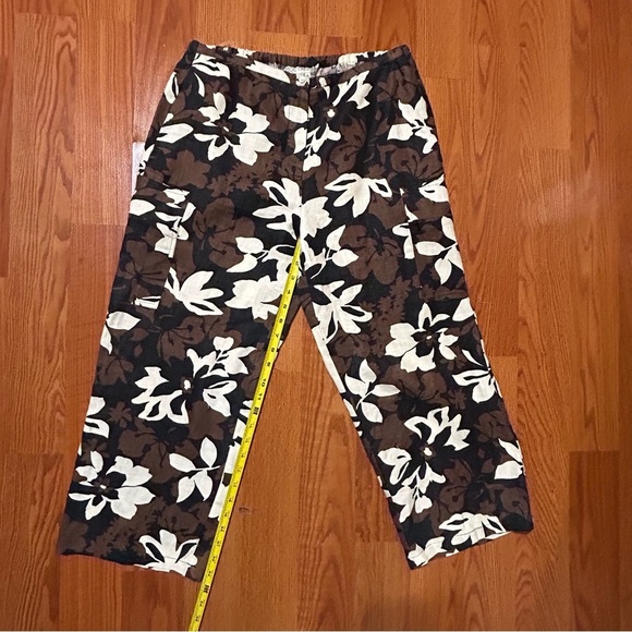 Cali Cali 100% Linen Cargo Wide Leg Style Floral Crop Pants Brown Multi Size M - Picture 9 of 10